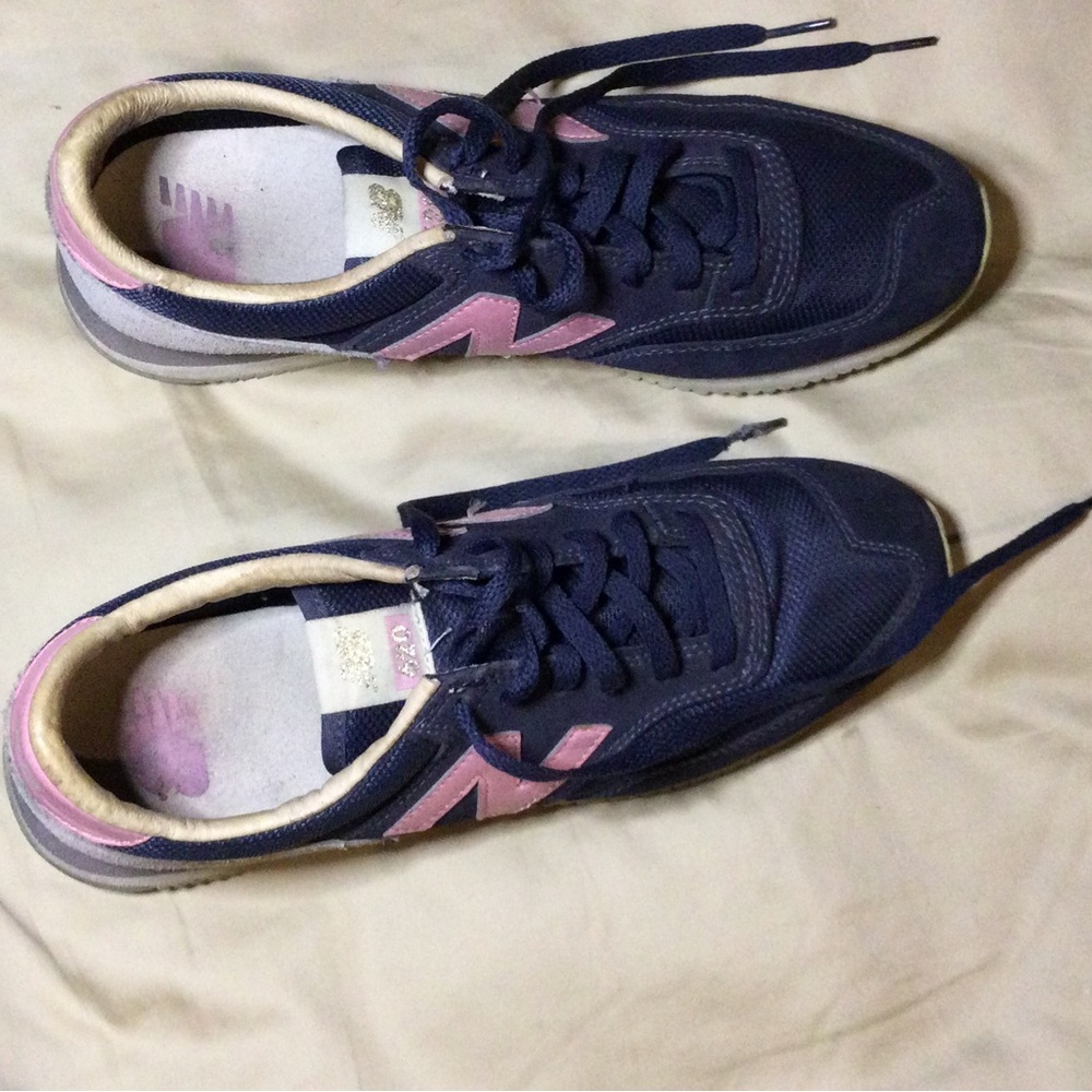 New Balance ladies sz 7.5 sneakers - Picture 7 of 10